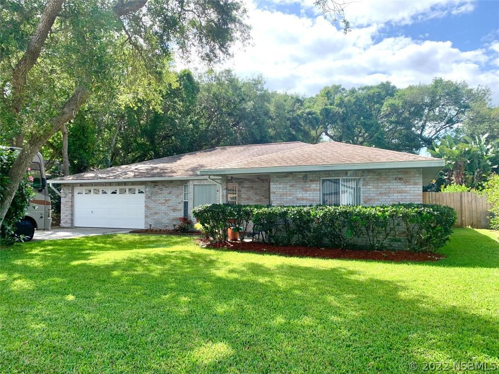 809 E 21st Ave., New Smyrna Beach, FL 32169