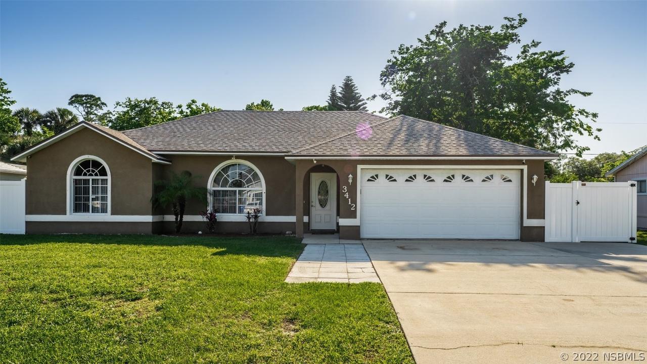 3412 Yule Tree Dr., Edgewater, FL 32141
