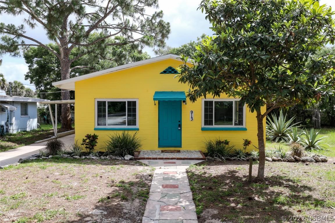 913 New York St., Edgewater, FL 32132