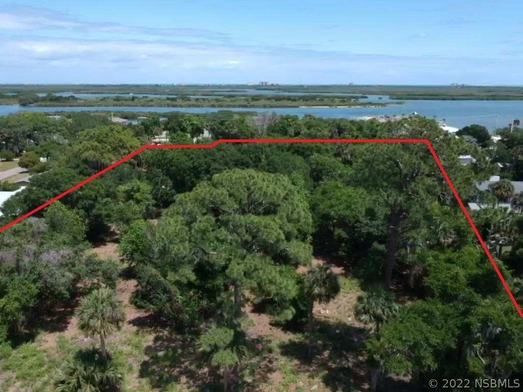 Wilkinson Ave., Edgewater, FL 32132