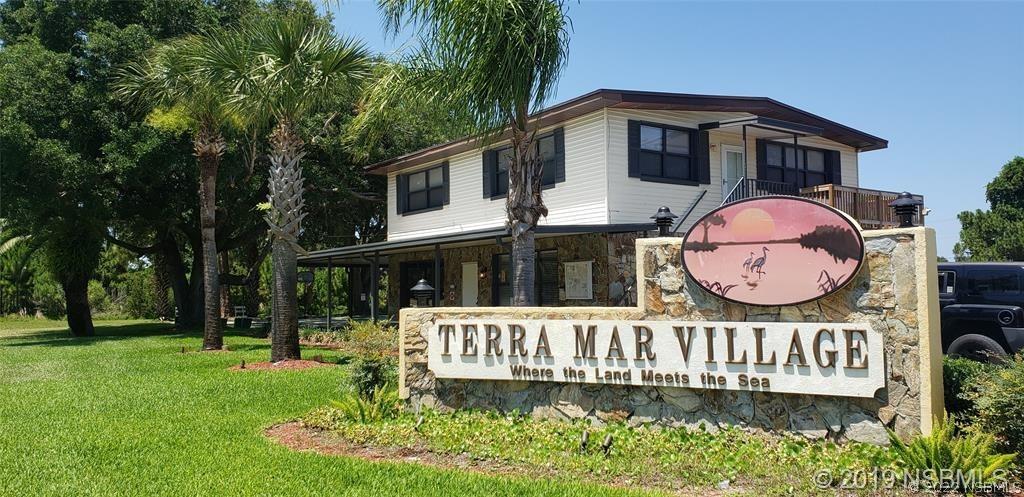 131 Cedar St., Edgewater, FL 32141