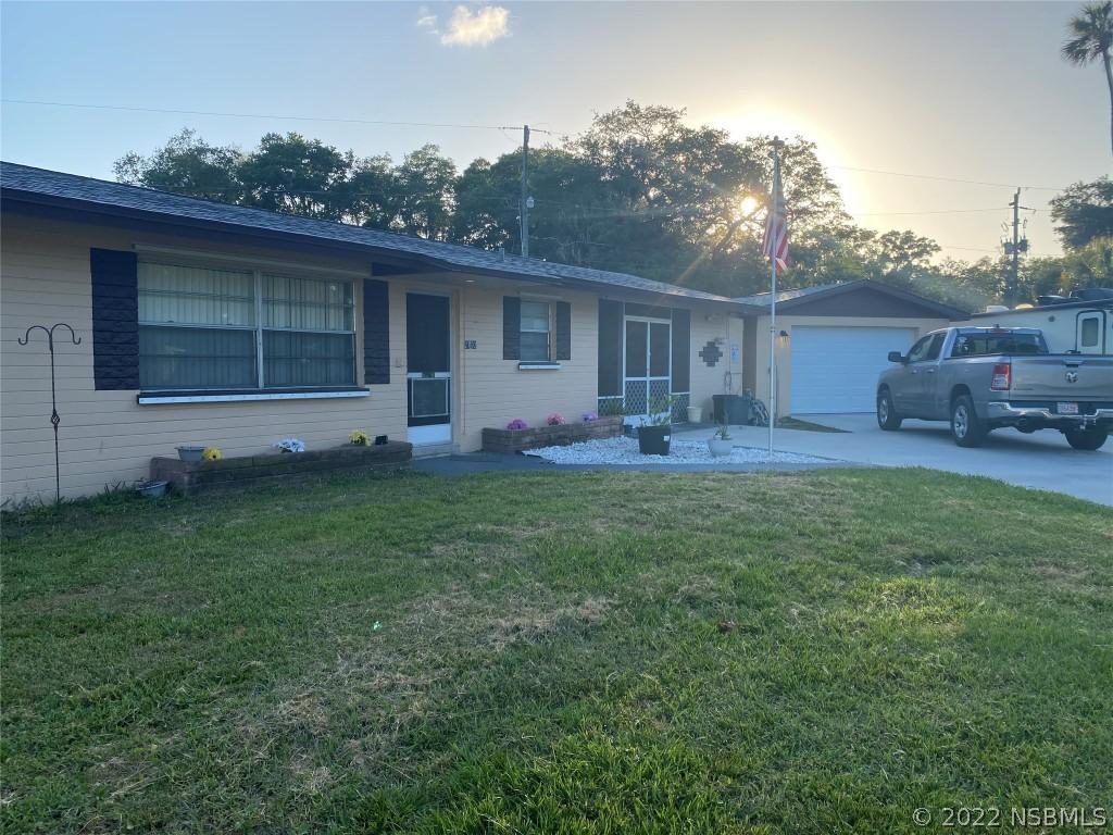 2702 Needle Palm Dr., Edgewater, FL 32141