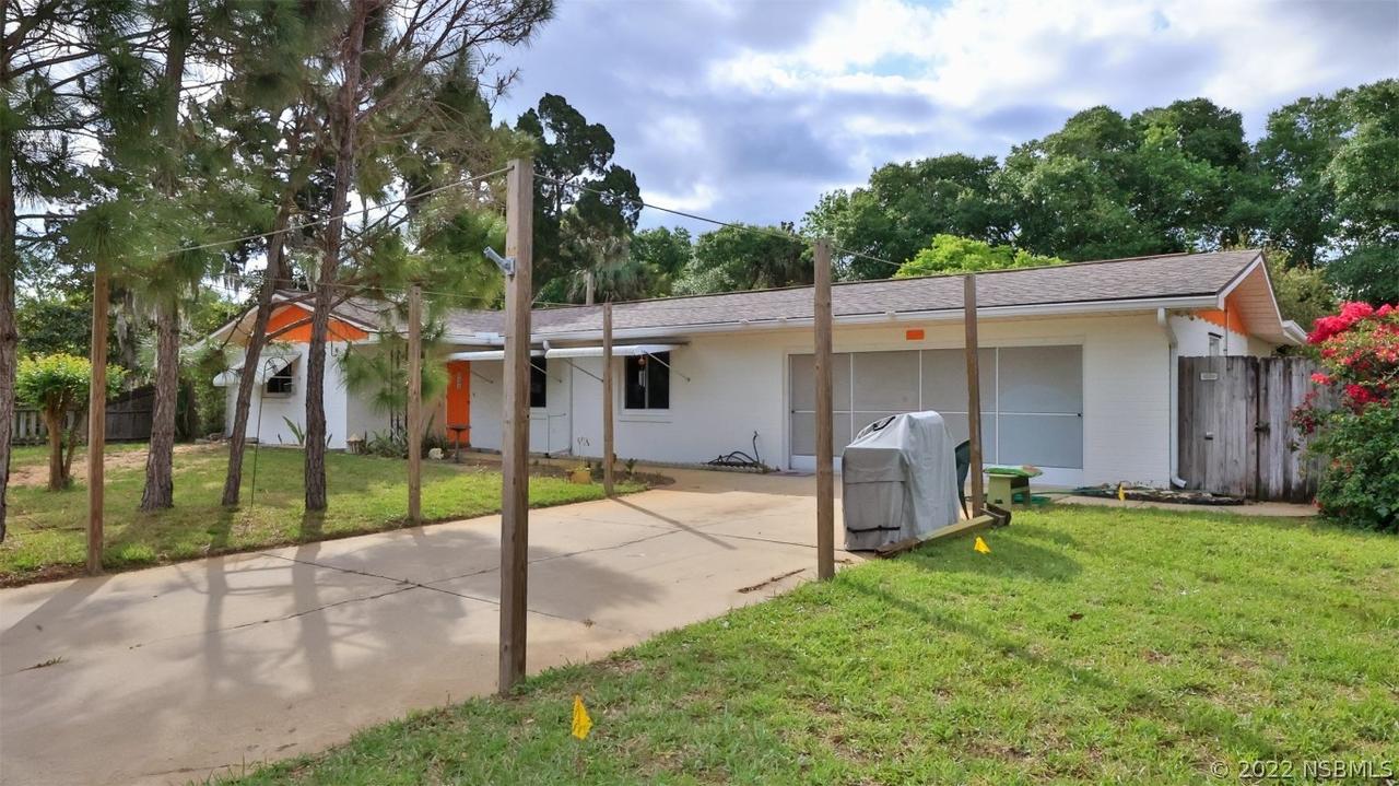 108 E Ocean Ave., Edgewater, FL 32132