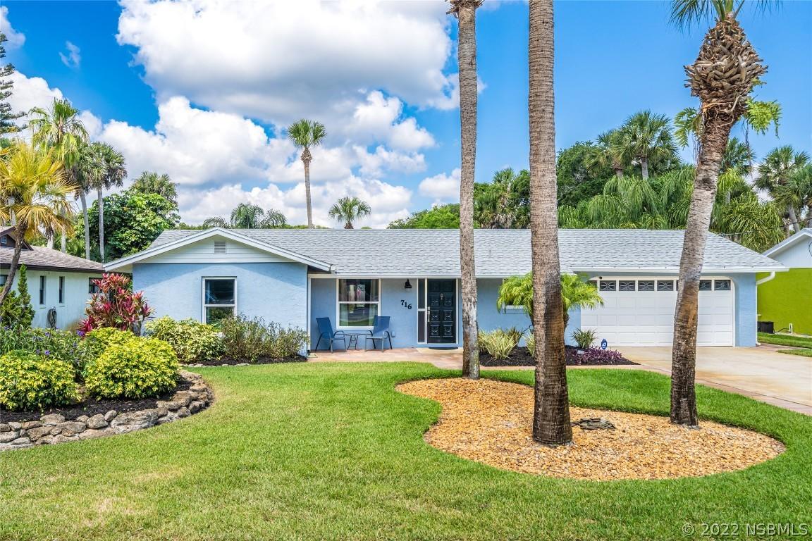 716 S Cooper St., New Smyrna Beach, FL 32169