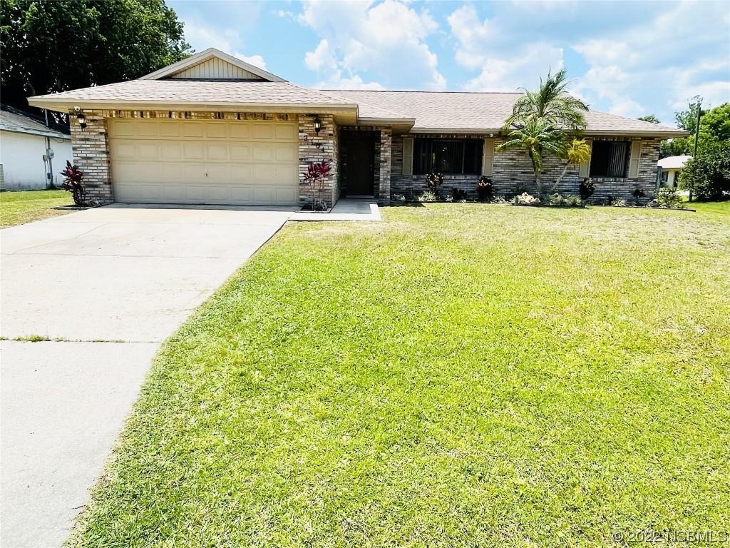 3104 Queen Palm Dr., Edgewater, FL 32141