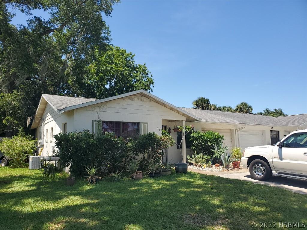 39 Pelican Dr., Edgewater, FL 32141