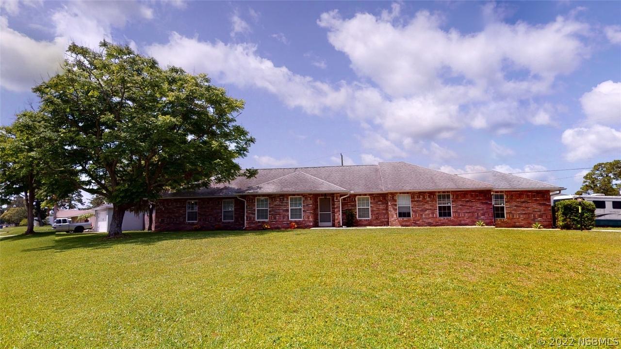 3104 Umbrella Tree Dr., Edgewater, FL 32141