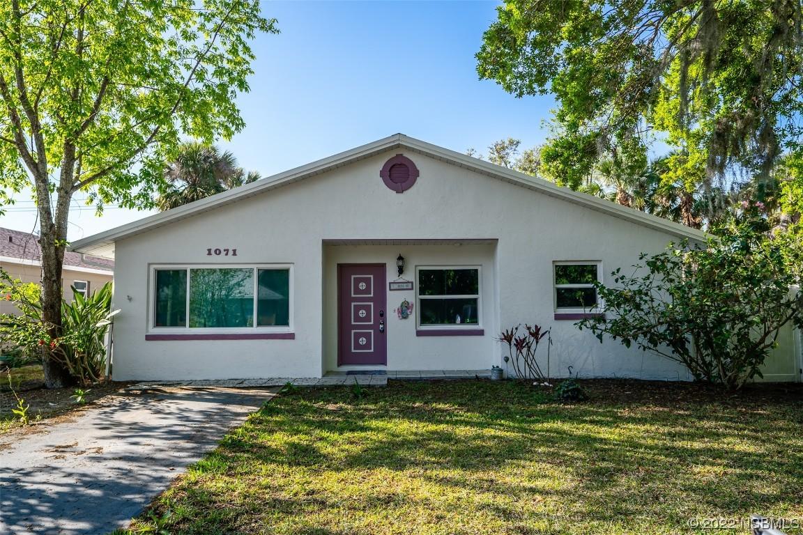 1071 Beulah Dr., Edgewater, FL 32132