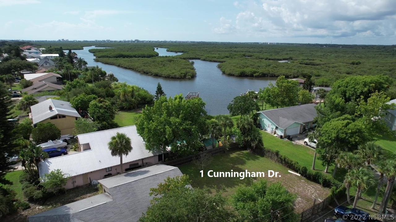 1 Cunningham Dr., New Smyrna Beach, FL 32168