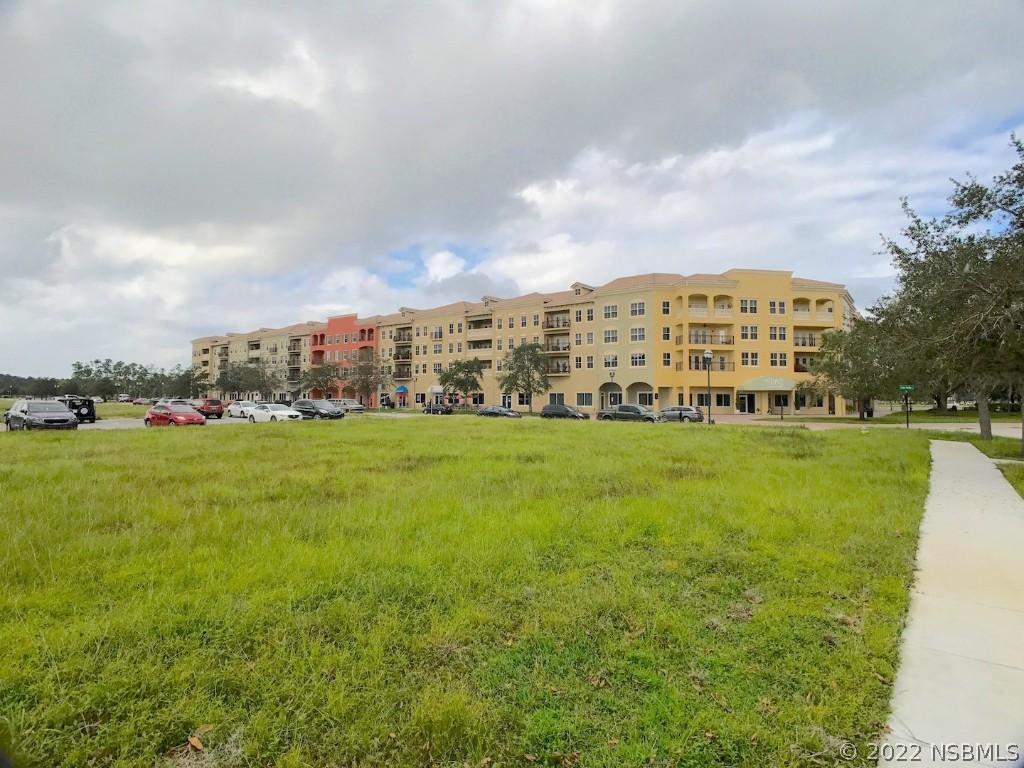 424 Luna Bella Ln. #415, New Smyrna Beach, FL 32168