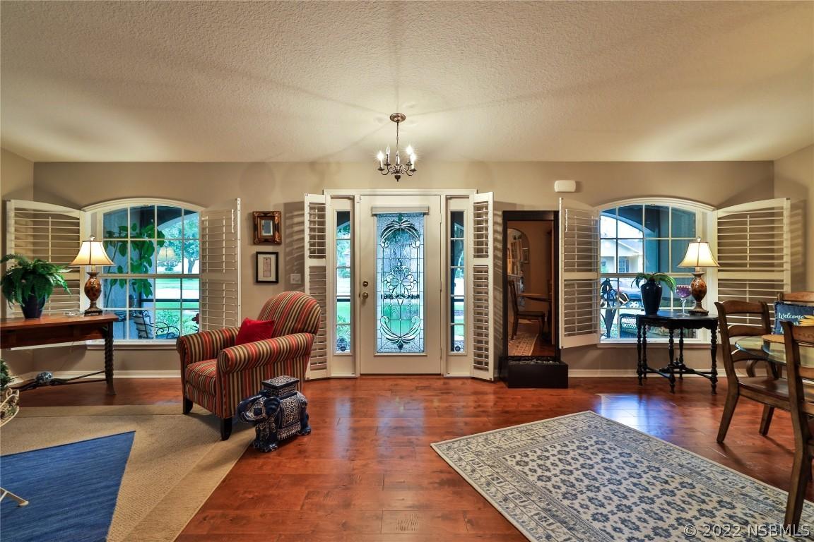 106 Hollow Oak Tr., Edgewater, FL 32141