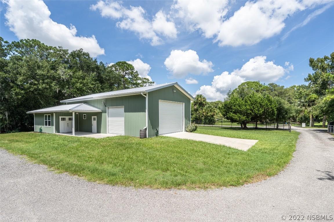 418 Bridget St., New Smyrna Beach, FL 32168