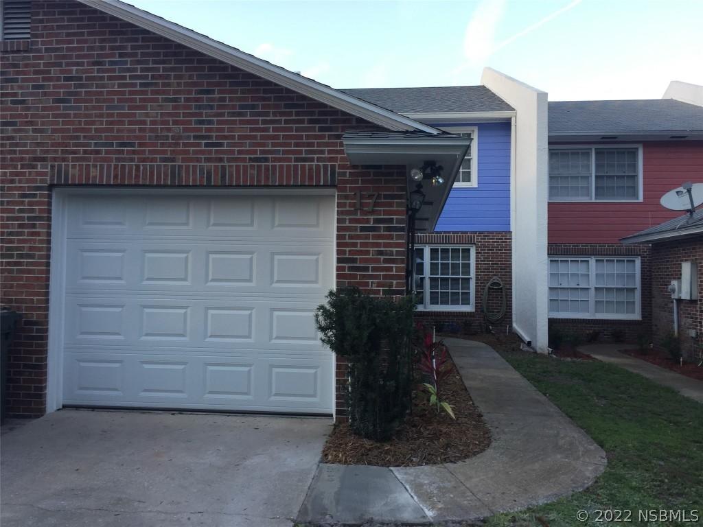 17 Lawn St., Oviedo, FL 32765