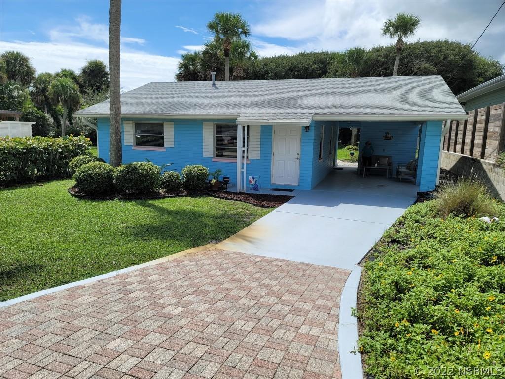 913 Locust St., New Smyrna Beach, FL 32169