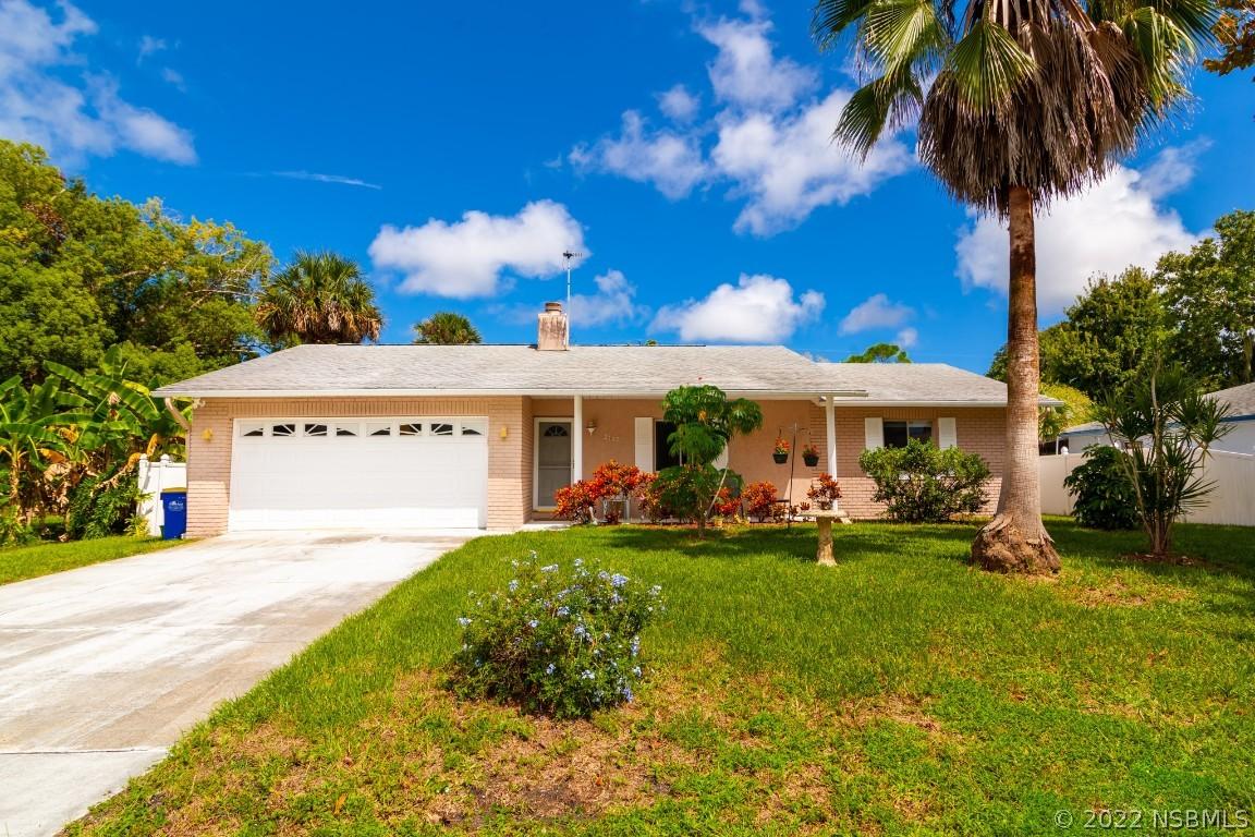2117 Willow Oak Dr., Edgewater, FL 32141