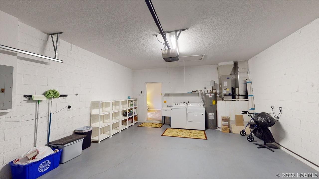 3807 Schoolway Ave., New Smyrna Beach, FL 32169