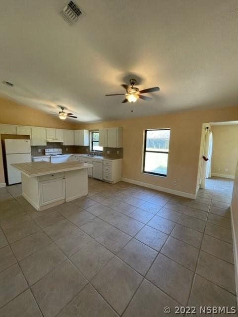 2429 Silver Palm Dr., Edgewater, FL 32141