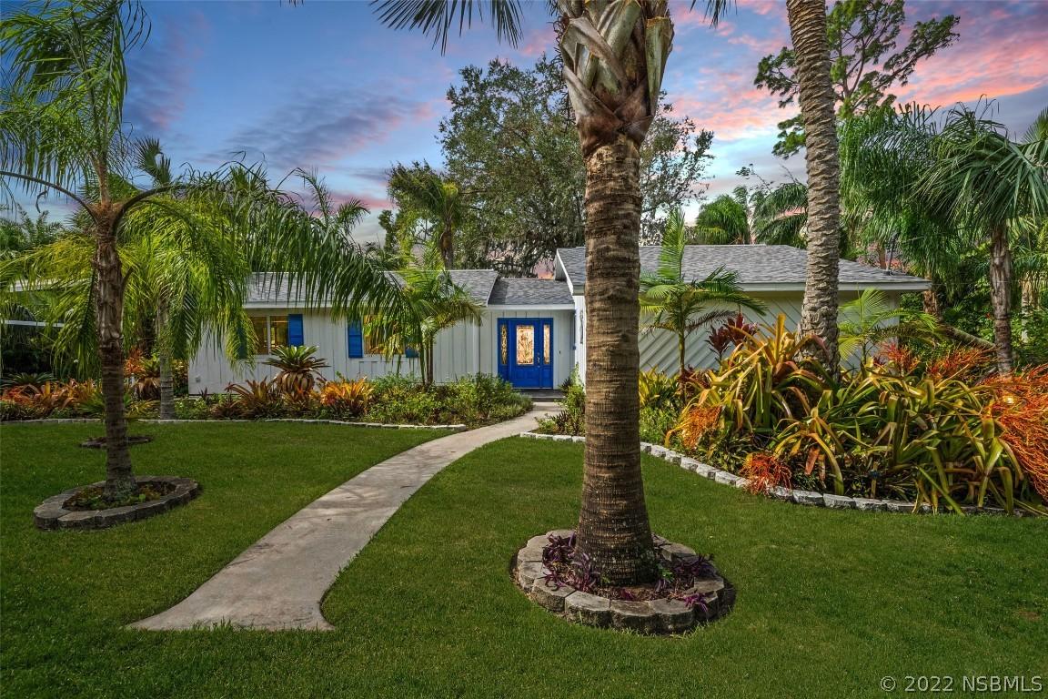 2858 Sunset Dr., New Smyrna Beach, FL 32168