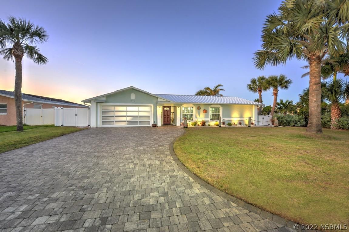 104 Old Carriage Rd., Ponce Inlet, FL 32127