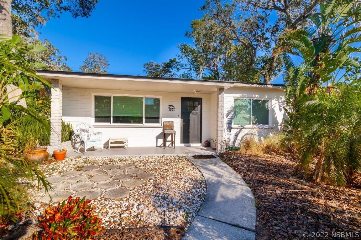 1501 Live Oak St., New Smyrna Beach, FL 32168