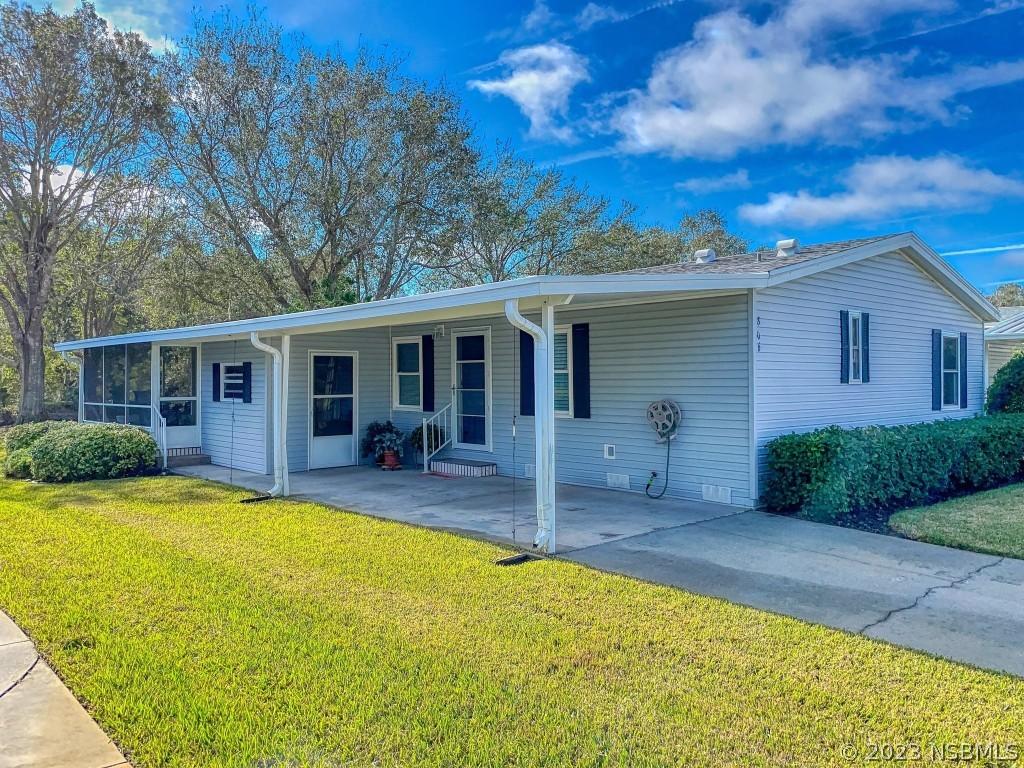806 Starboard Ave., Edgewater, FL 32141