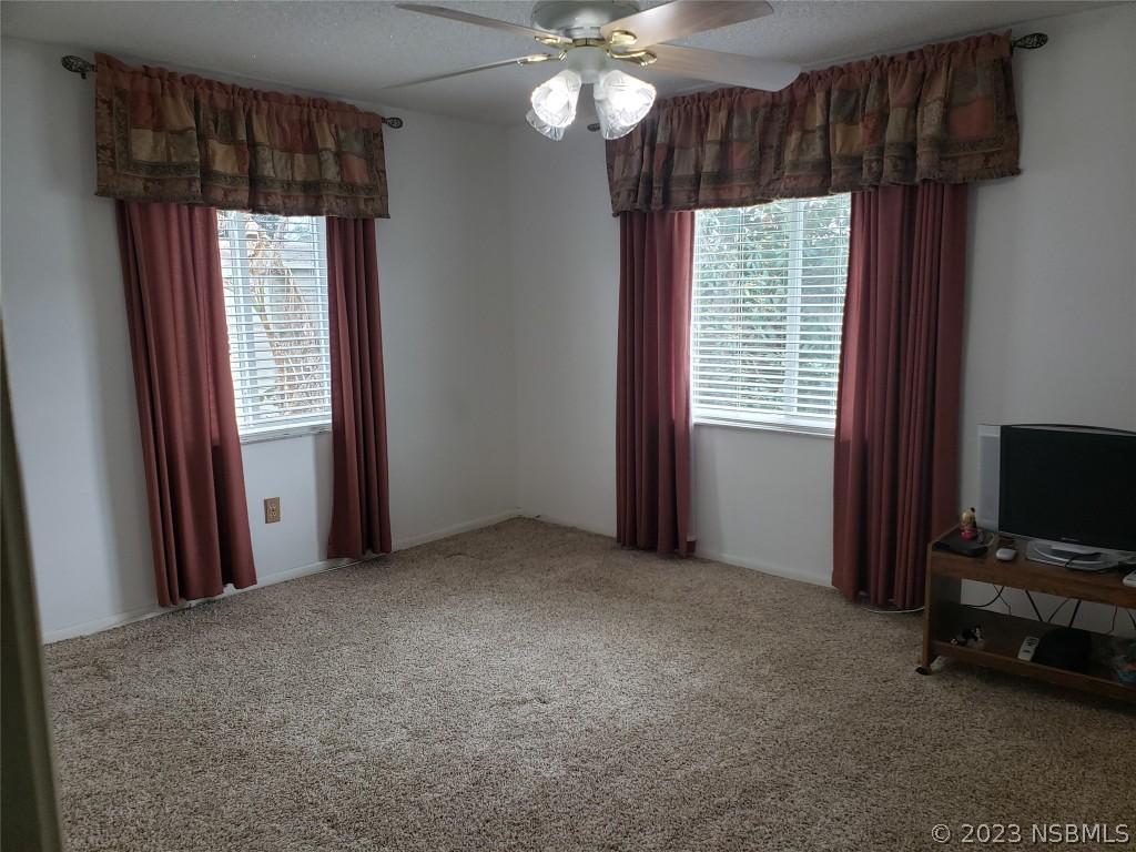 20 Blue Heron Ln., Edgewater, FL 32141