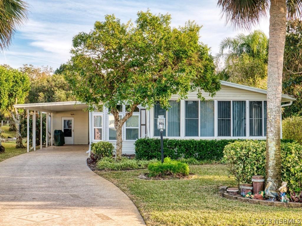 802 Navigators Way, Edgewater, FL 32141