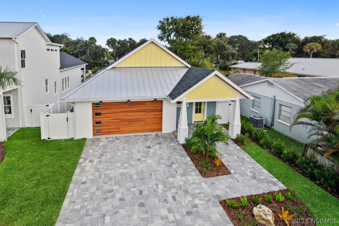 509 S Pine St., New Smyrna Beach, FL 32169