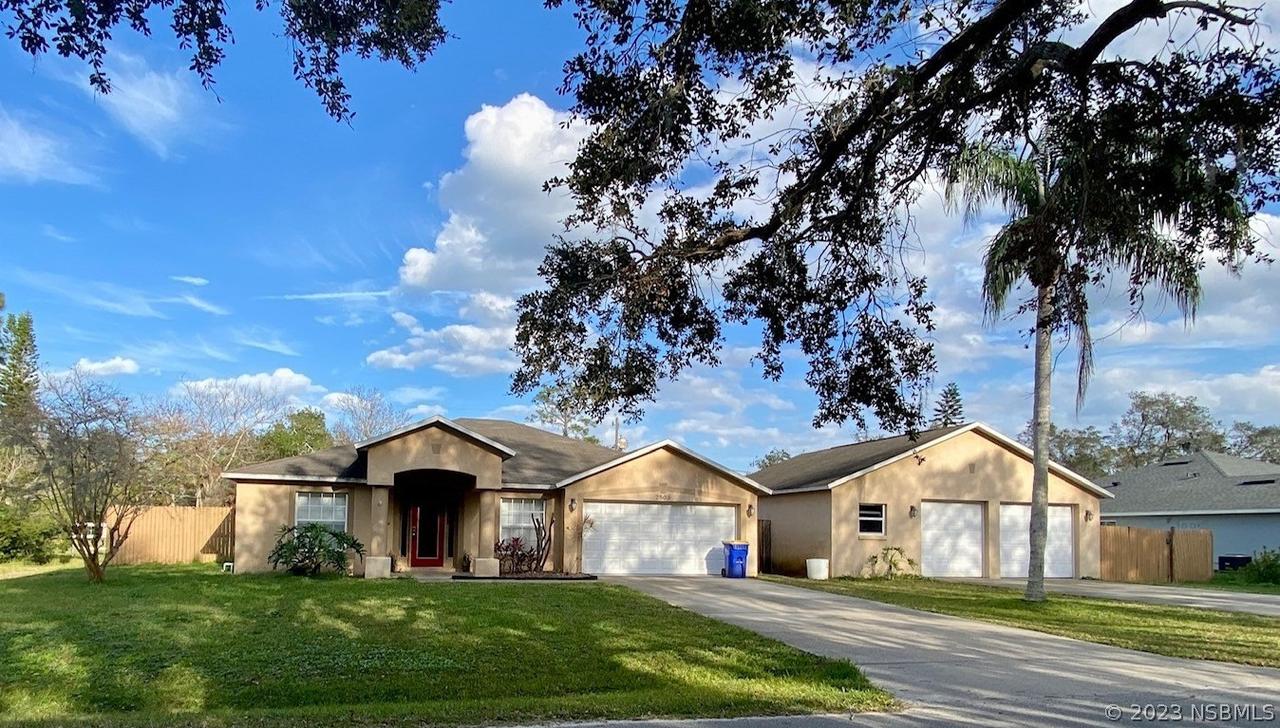 2503 Queen Palm Dr., Edgewater, FL 32141