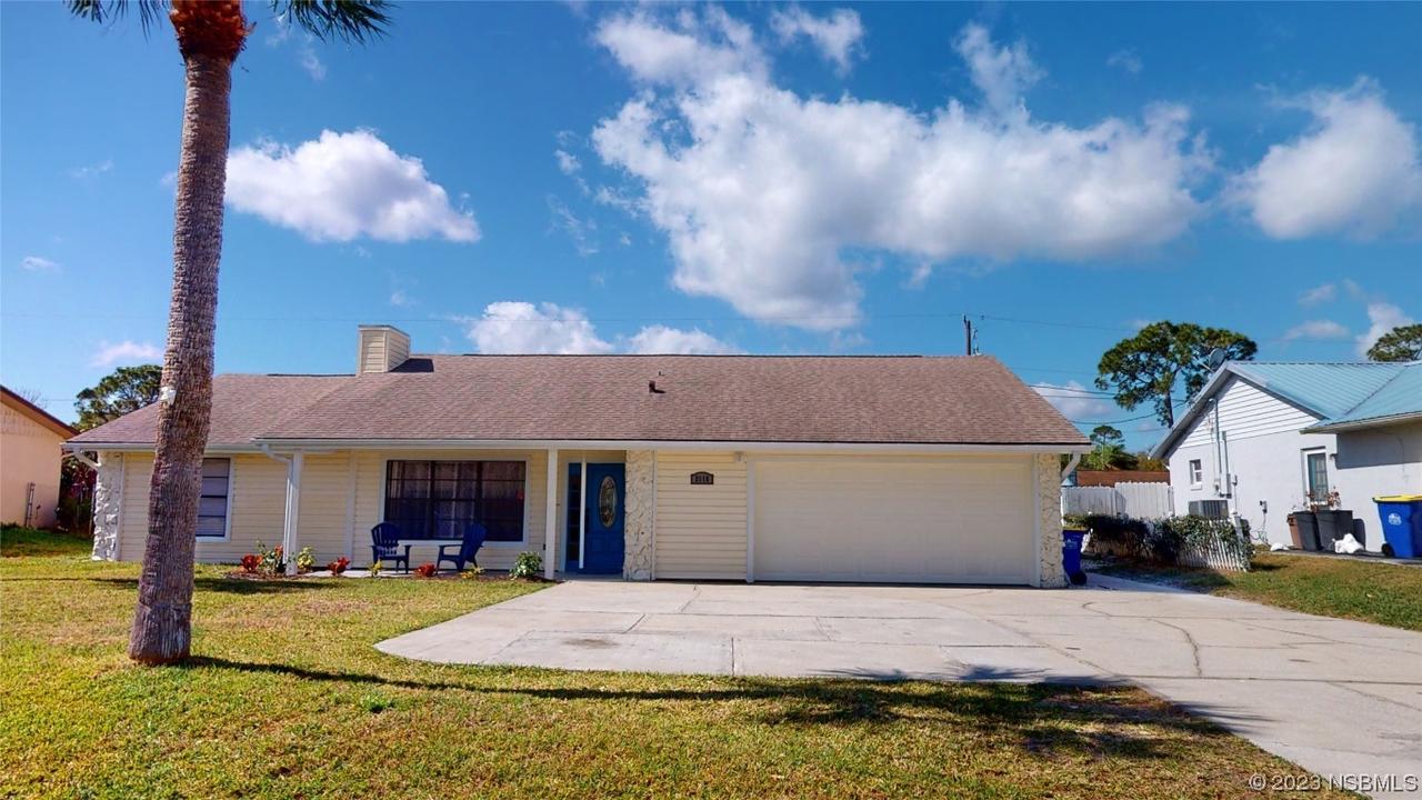 3116 Unity Tree Dr., Edgewater, FL 32141