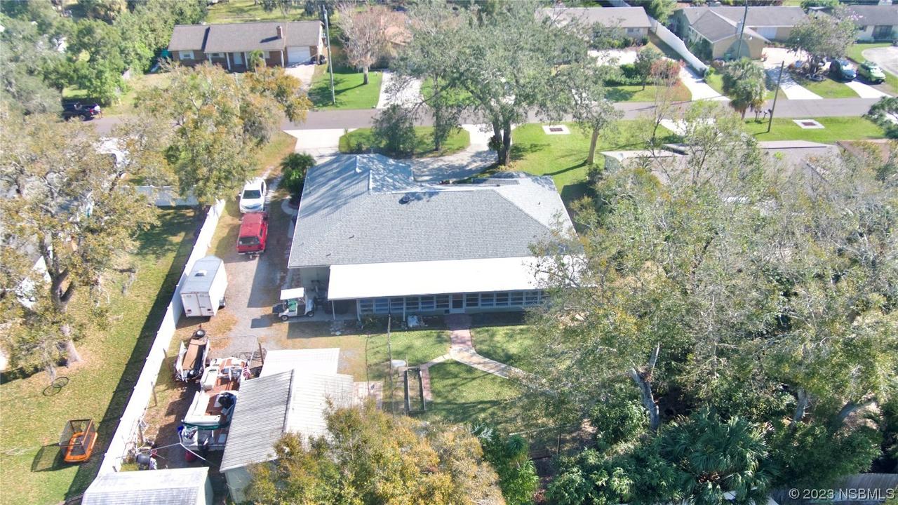 2538 Edgewater Ave., New Smyrna Beach, FL 32168