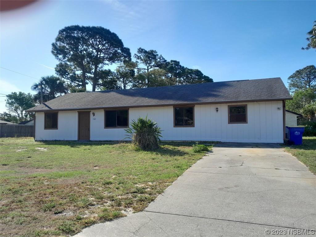3303 Juniper Dr., Edgewater, FL 32132