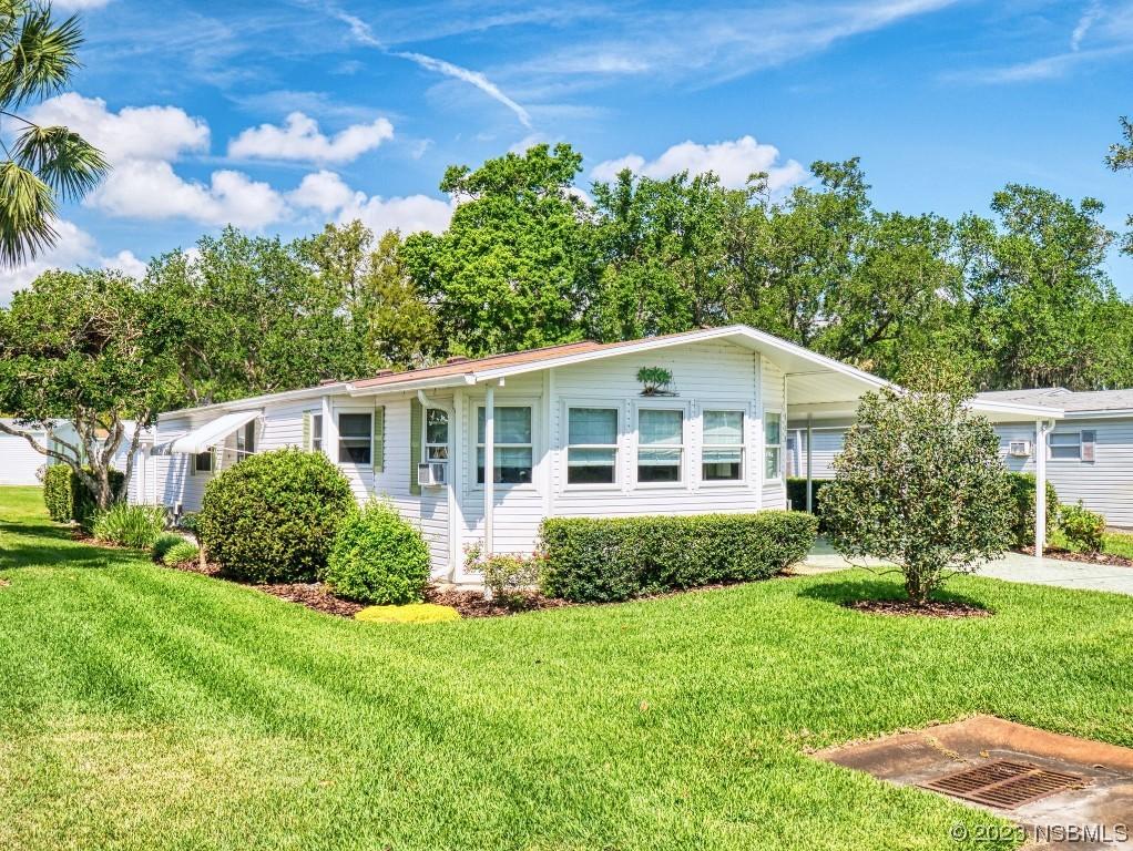 618 Starboard Ave., Edgewater, FL 32141
