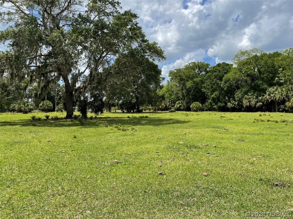 W Putnam Grove Rd., Oak Hill, FL 32759