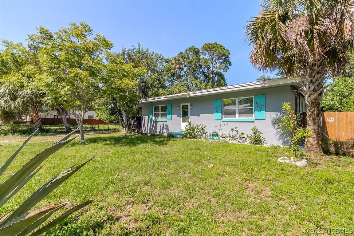 145 N Seneca St., Daytona Beach, FL 32114