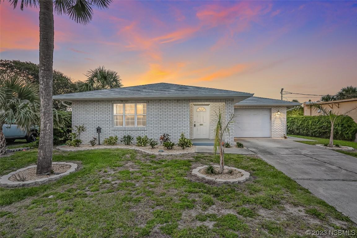531 Phoenix Ave., Daytona Beach, FL 32118