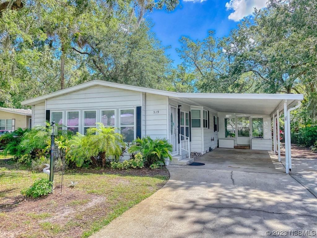 519 Starboard Ave., Edgewater, FL 32141