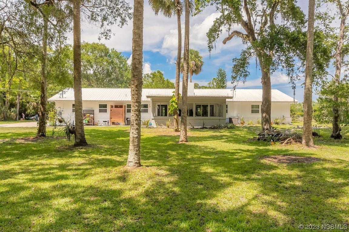 610 Mission Dr., New Smyrna Beach, FL 32168