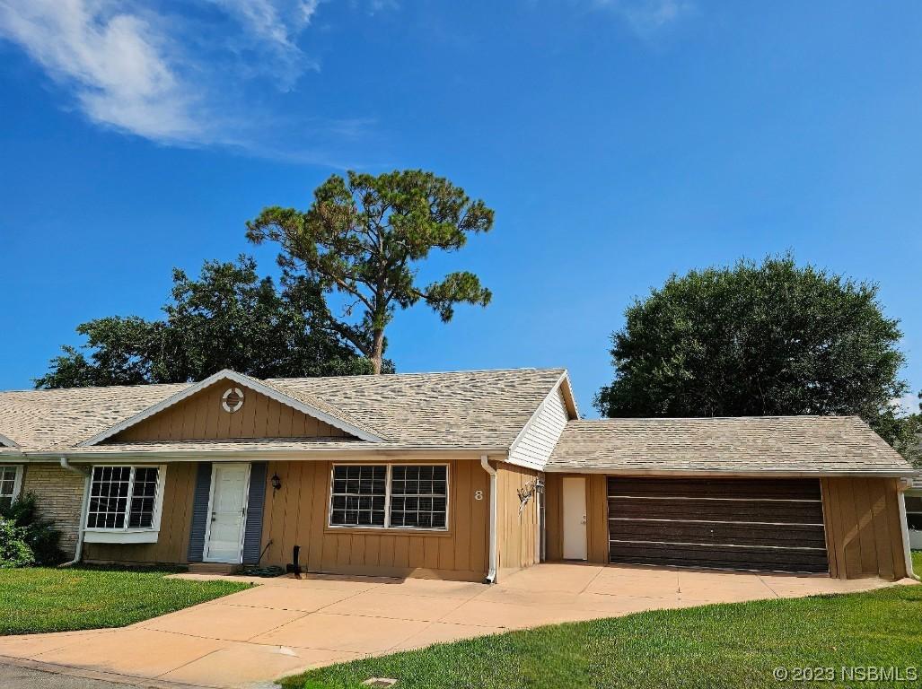 8 Eagle Ln., New Smyrna Beach, FL 32168