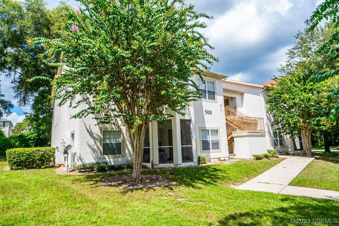 970 N Spring Garden Ave. #521, Deland, FL 32720