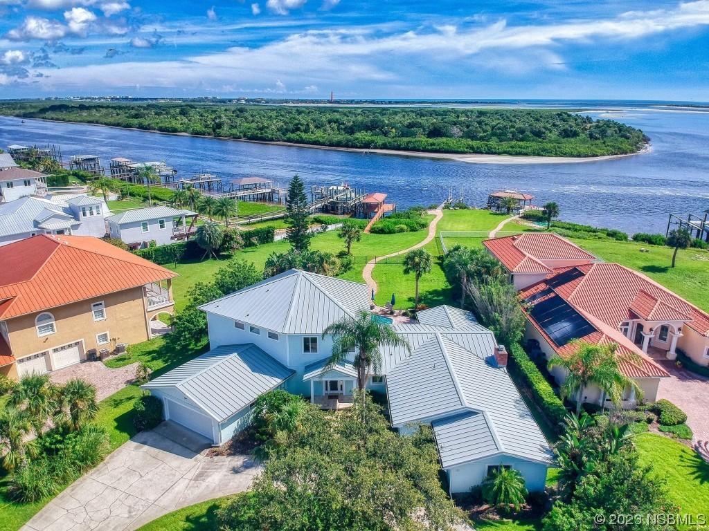 111 Cunningham Dr., New Smyrna Beach, FL 32168