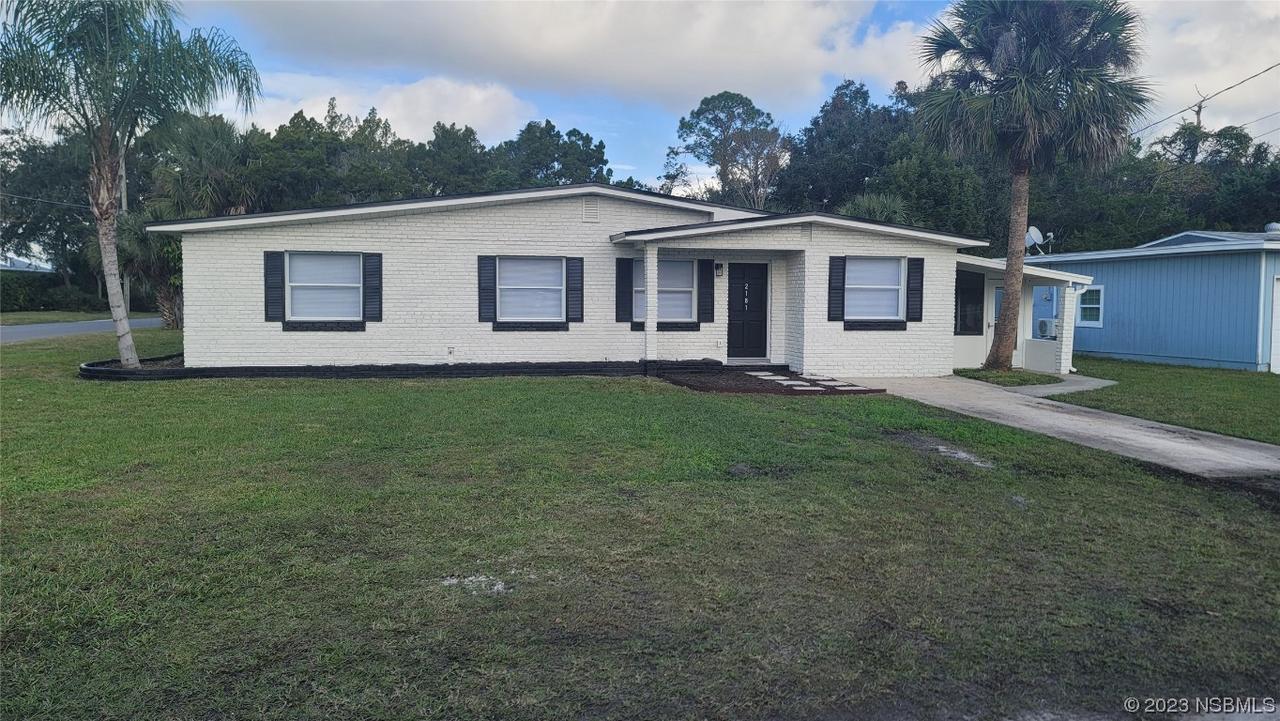 2181 Patty Rd., New Smyrna Beach, FL 32168