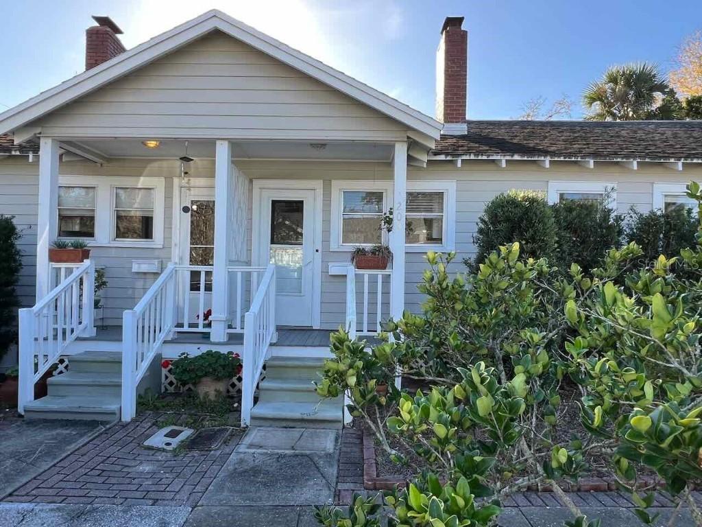 700 Magnolia St., New Smyrna Beach, FL 32168