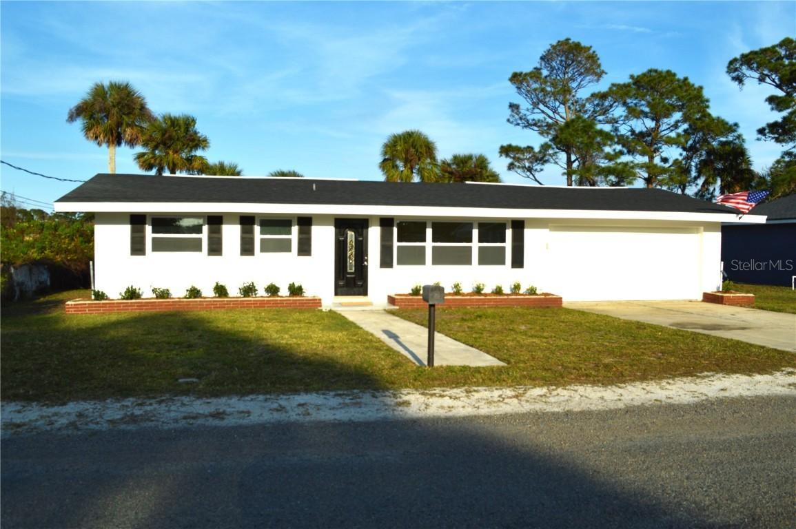 1023 Beulah St., Edgewater, FL 32132