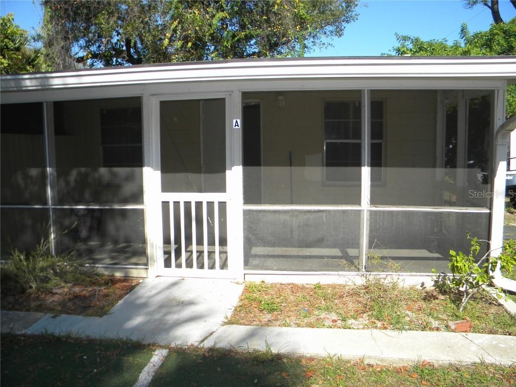 910 New York St., Edgewater, FL 32132