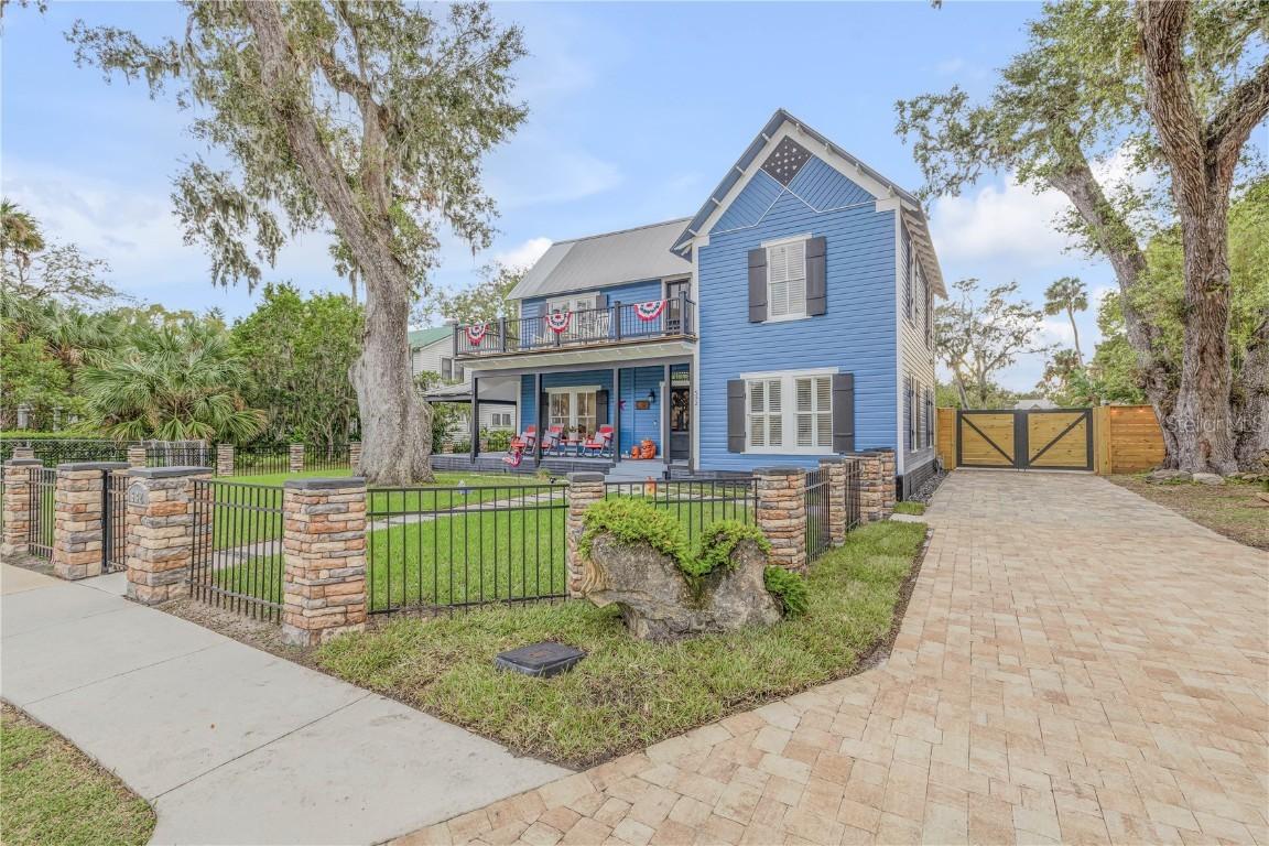 532 Faulkner St., New Smyrna Beach, FL 32168