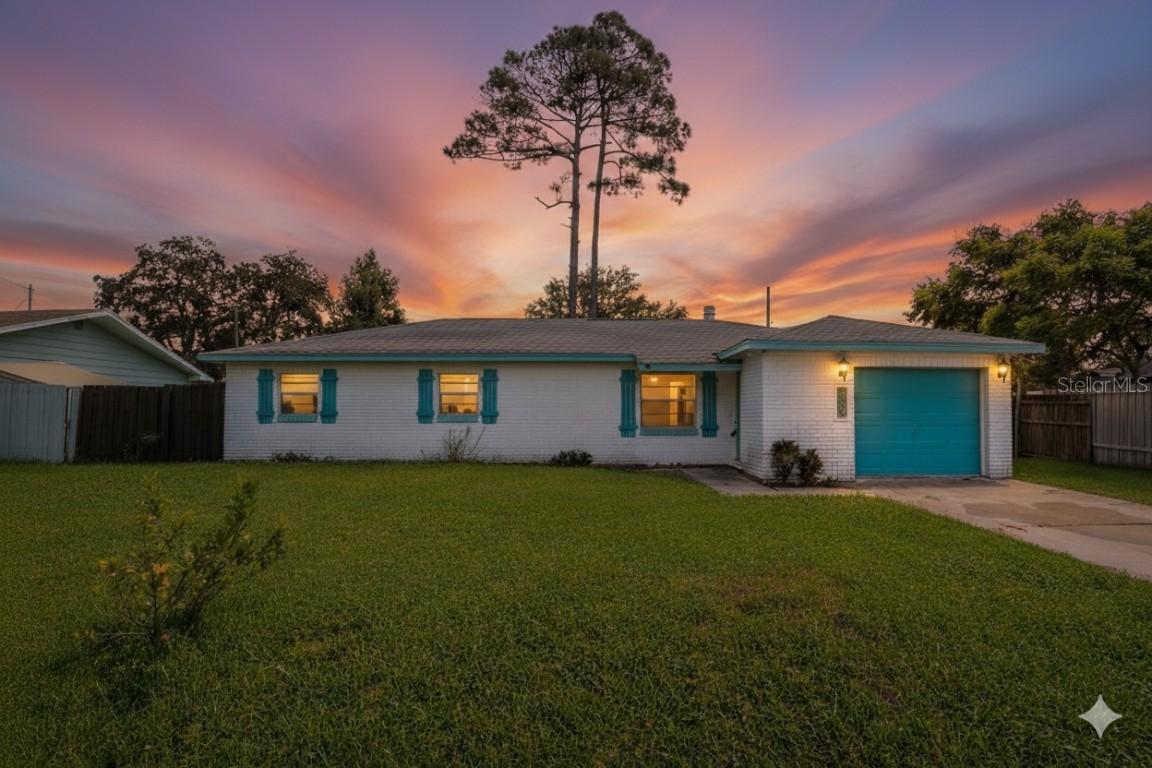 2325 Willow Oak Dr., Edgewater, FL 32141