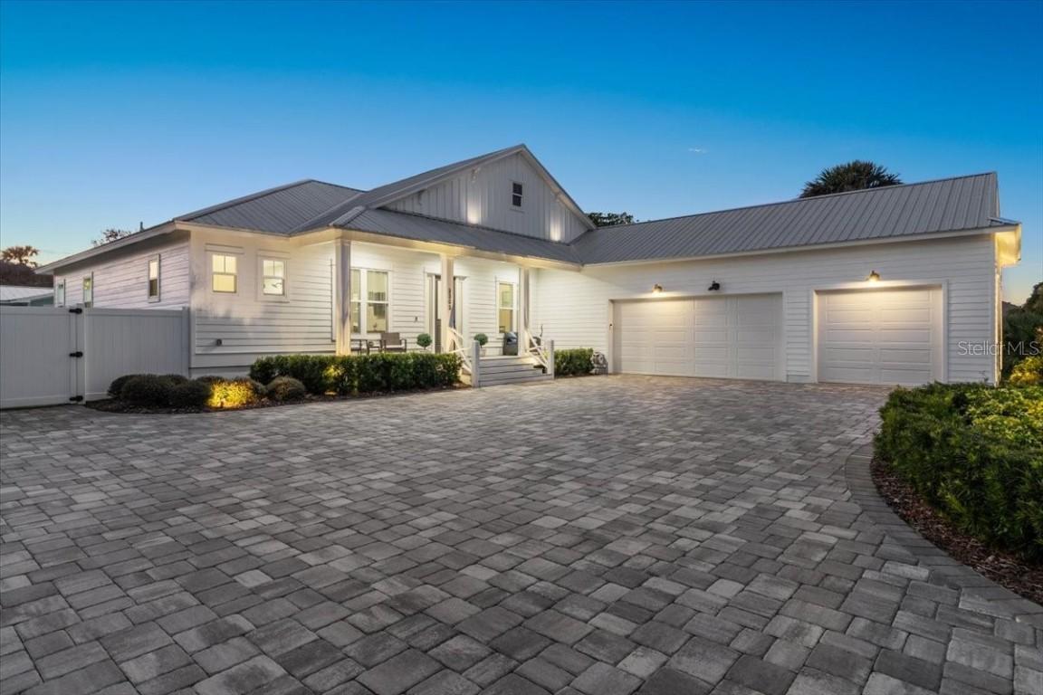 2302 S Atlantic Ave., New Smyrna Beach, FL 32169
