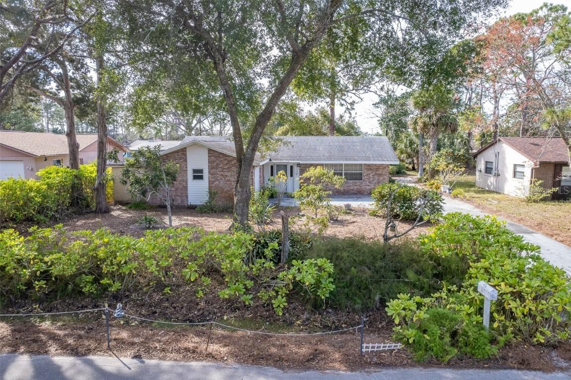 3120 Pine Tree Dr., Edgewater, FL 32141