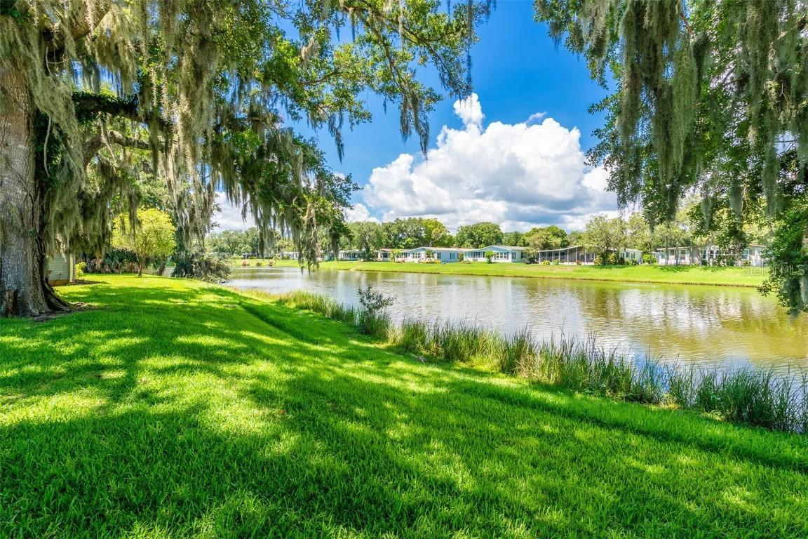 324 Schooner Ave., Edgewater, FL 32141